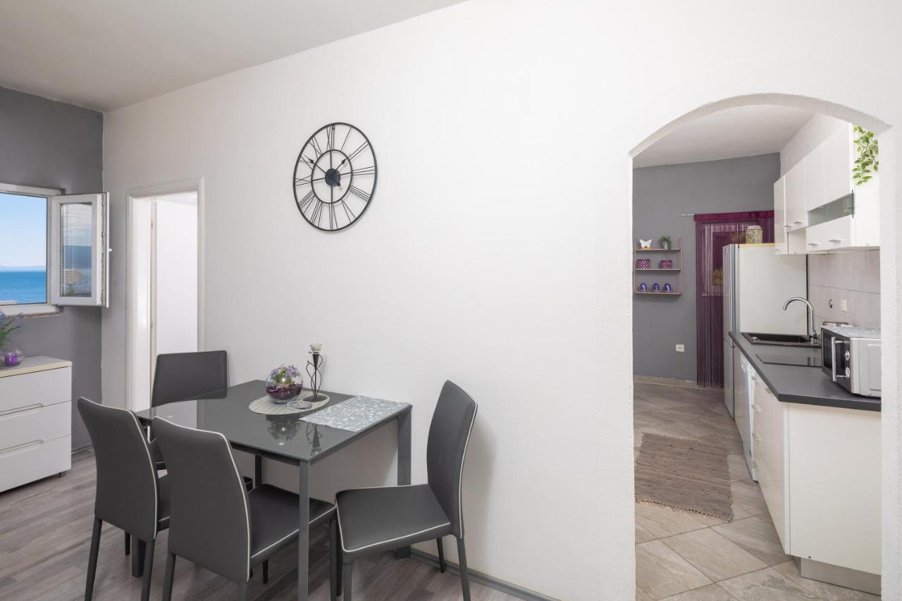 Sky Way Apartments Dugi Rat Exterior photo